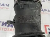 Патрубок воздушного фильтра Renault Duster 165757148R