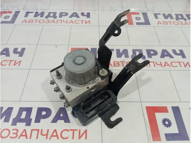 Блок ABS Renault Duster 476606804R