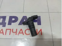 Датчик положения коленвала Renault Duster 8200885209