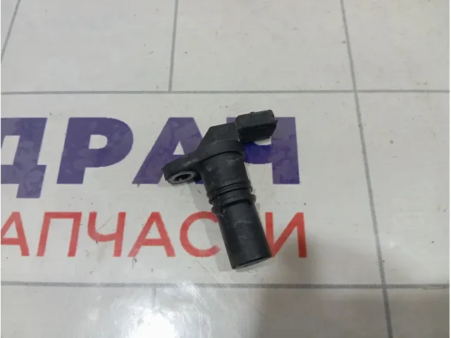 Датчик положения коленвала Renault Duster 8200885209