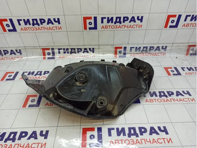 Локер (Подкрылок) задний правый Renault Duster 767482720R