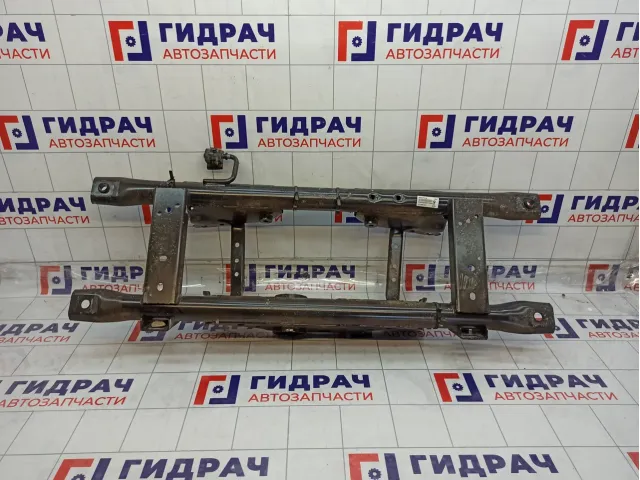 Балка задняя Renault Duster 554030064R