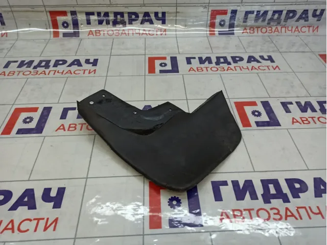 Брызговик передний левый Renault Duster 638414432R