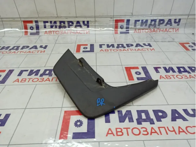 Брызговик задний правый Renault Duster 767481746R