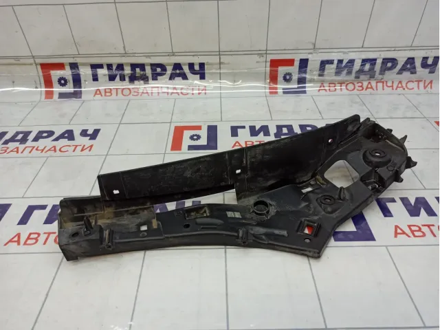 Кронштейн крепления крыла переднего левого Renault Duster 638A97324R