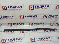 Уплотнитель капота Renault Duster 668307391R