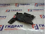 Пыльник двигателя левый Renault Duster 638314816R