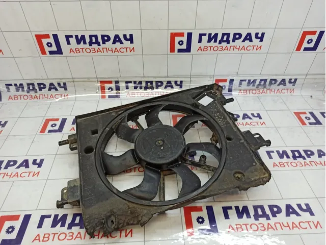 Вентилятор радиатора Renault Duster 214814130R