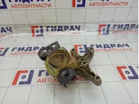 Опора двигателя правая Renault Duster 112107399R