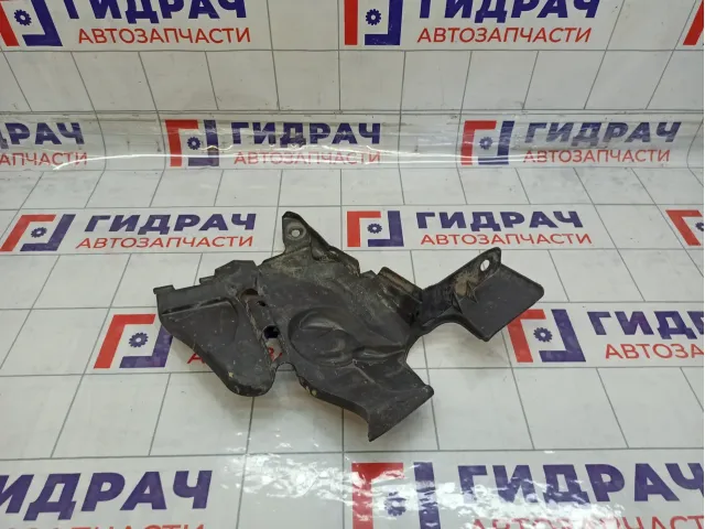Пыльник двигателя правый Renault Duster 638301791R