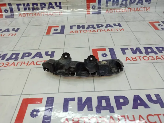 Кронштейн бампера переднего правый Renault Duster 622227413R