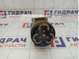 Компрессор системы кондиционирования Renault Duster 926005154R