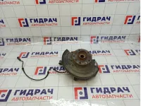 Кулак поворотный передний правый Renault Duster 8200881829