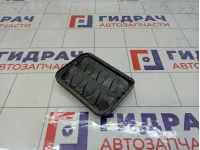 Решетка вентиляционная Renault Duster 7700838358