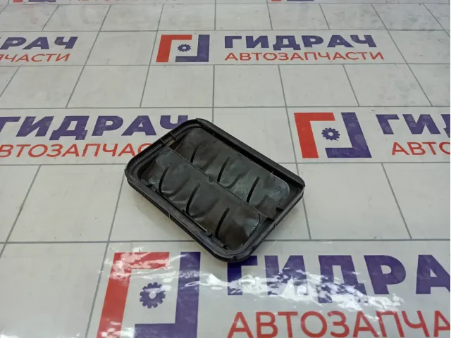 Решетка вентиляционная Renault Duster 7700838358