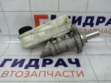 Цилиндр тормозной главный Renault Fluence 460117726R