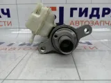 Цилиндр тормозной главный Renault Fluence 460117726R