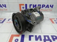 Компрессор системы кондиционирования Renault Fluence 8201025121