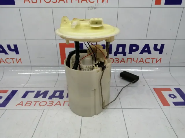 Насос топливный Renault Fluence 172027911R