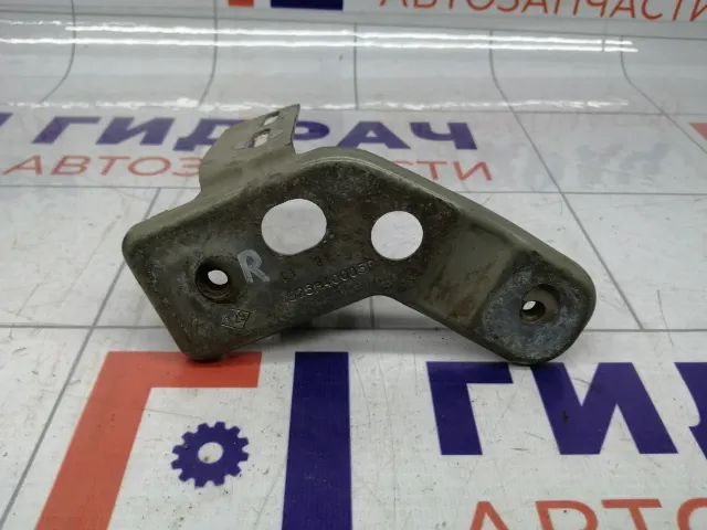 Кронштейн радиатора правый Renault Fluence 625B40005R