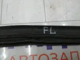 Уплотнитель двери передней левой Renault Fluence 808320004R