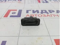 Кнопка открывания багажника Renault Fluence 8200076256