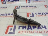Накладка петли капота правая Renault Fluence 668620021R