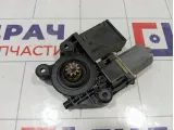 Моторчик стеклоподъемника переднего правого Renault Fluence 807301111R