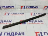 Уплотнитель стекла переднего левого Renault Fluence 803310030R
