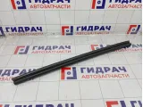 Уплотнитель стекла переднего левого Renault Fluence 803310030R