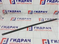 Накладка стекла переднего правого Renault Fluence 808200162R