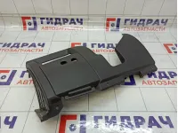 Накладка под рулевую колонку Renault Fluence 689213916R