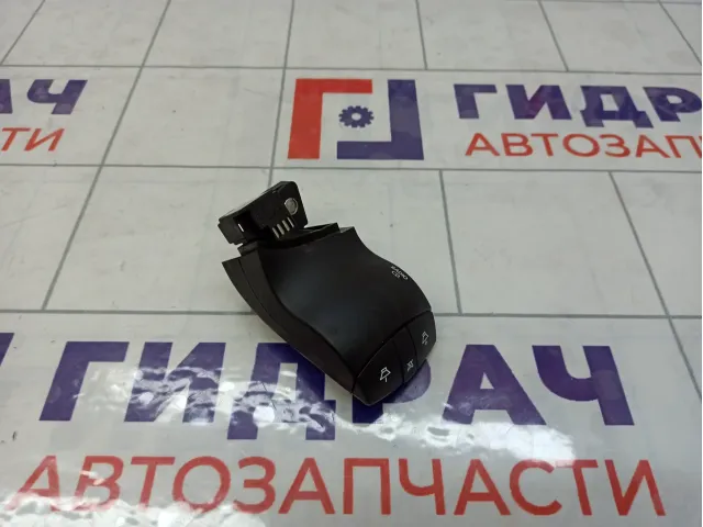 Блок кнопок управления магнитолой Renault Fluence 255520009R