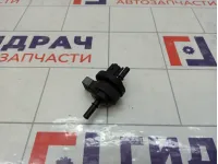 Клапан электромагнитный Renault Fluence 8200660852