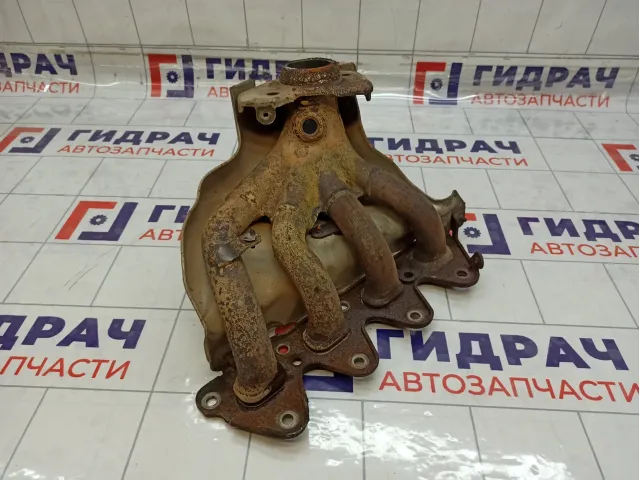 Коллектор выпускной Renault Fluence 140042132R