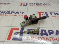 Замок зажигания Renault Fluence 7701208408