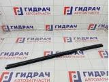 Уплотнитель стекла заднего правого Renault Fluence 823300027R