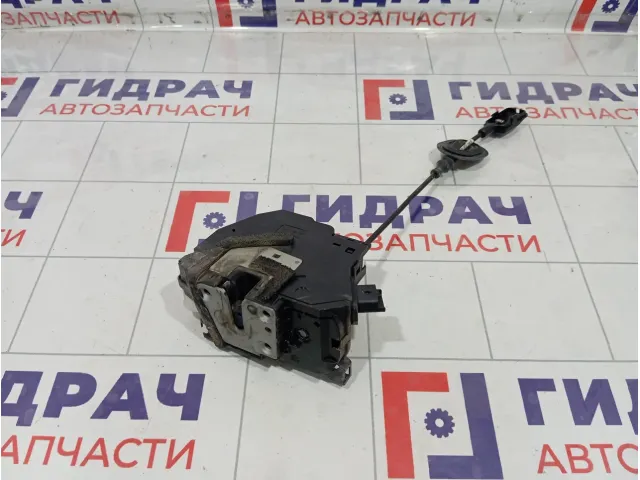 Замок двери передней левой Renault Fluence 805030020R