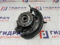 Кулак поворотный передний левый Renault Fluence 400150083R