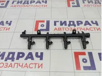 Топливная рампа (топливная рейка) Renault Fluence 8200135504