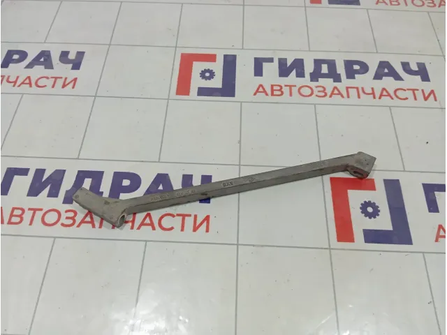 Кронштейн генератора Renault Fluence 8200122051