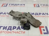 Кронштейн генератора Renault Fluence 8200695957