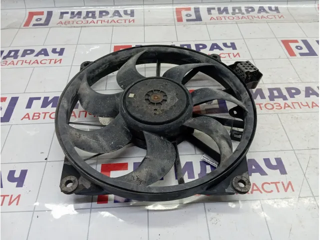 Вентилятор радиатора Renault Fluence 214819037R