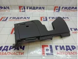 Накладка под рулевую колонку Renault Fluence 689213916R