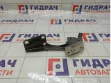 Петля капота правая Renault Fluence 654000016R
