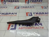 Накладка решетки стеклоочистителя правая Renault Fluence 668620027R