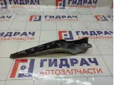 Накладка решетки стеклоочистителя правая Renault Fluence 668620027R
