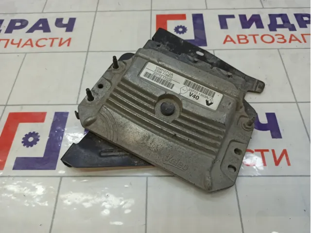 Блок управления двигателем Renault Fluence 237101353R