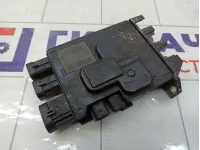 Блок предохранителей Renault Fluence 243800010R
