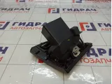 Дефлектор воздушный правый Renault Fluence 687606450R